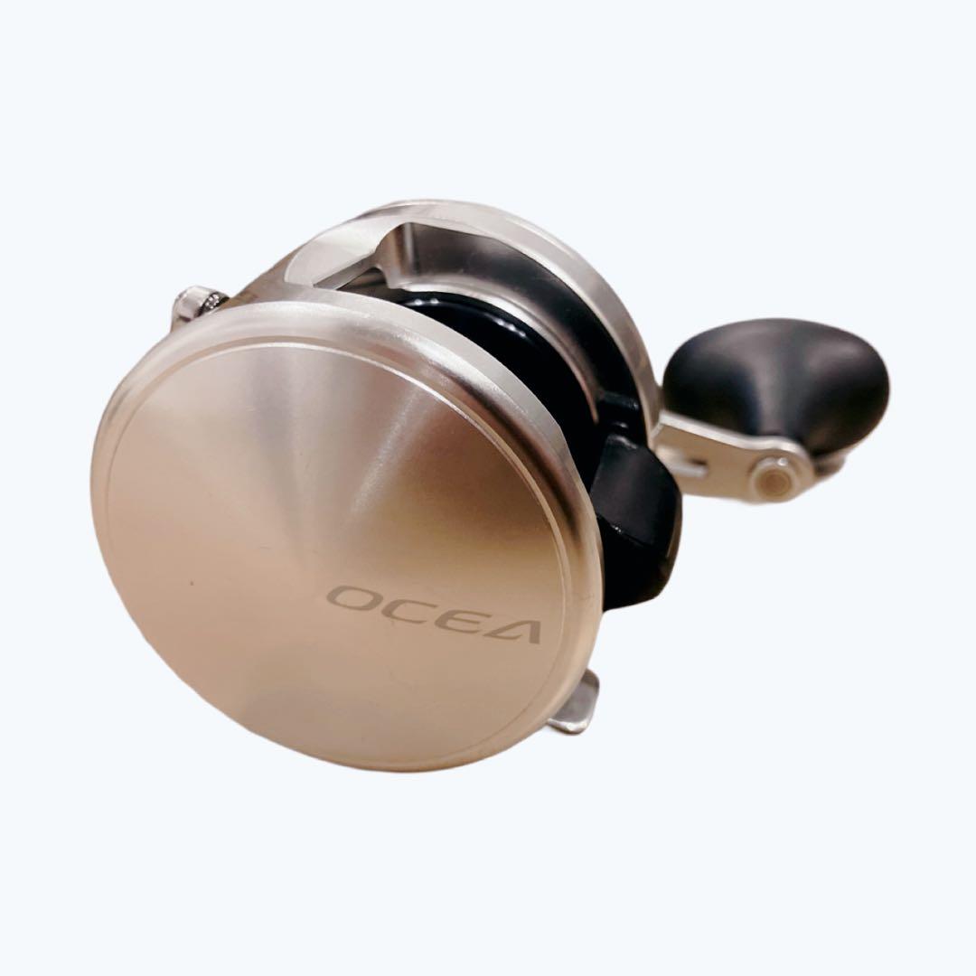 【美品】SHIMANO 13オシアカルカッタ　300hg 早い者勝ち　即購入歓迎