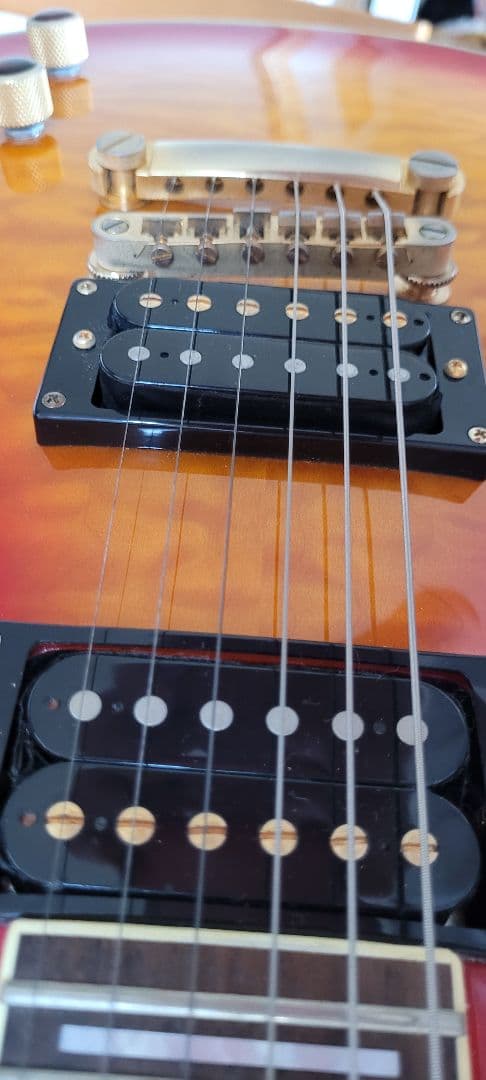 ギター Epiphone PROPHECY PLUS LES PAUL CUSTOM