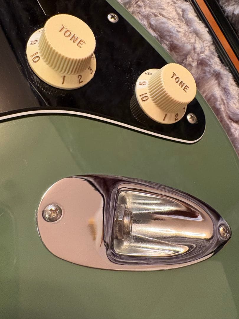 FenderストラトAmerican Professional Ⅱ ケース付