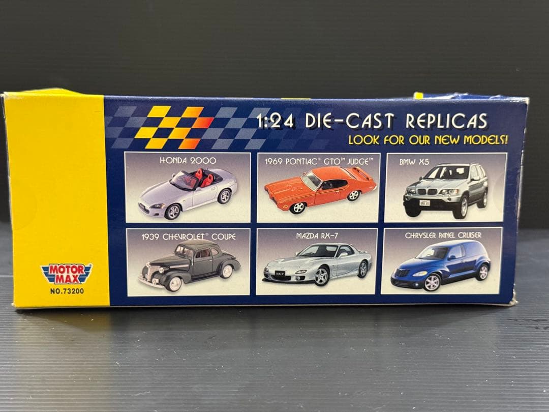 【1958年】シボレー　インパラ　コンバーチブル(新品) 【1/24スケール】
