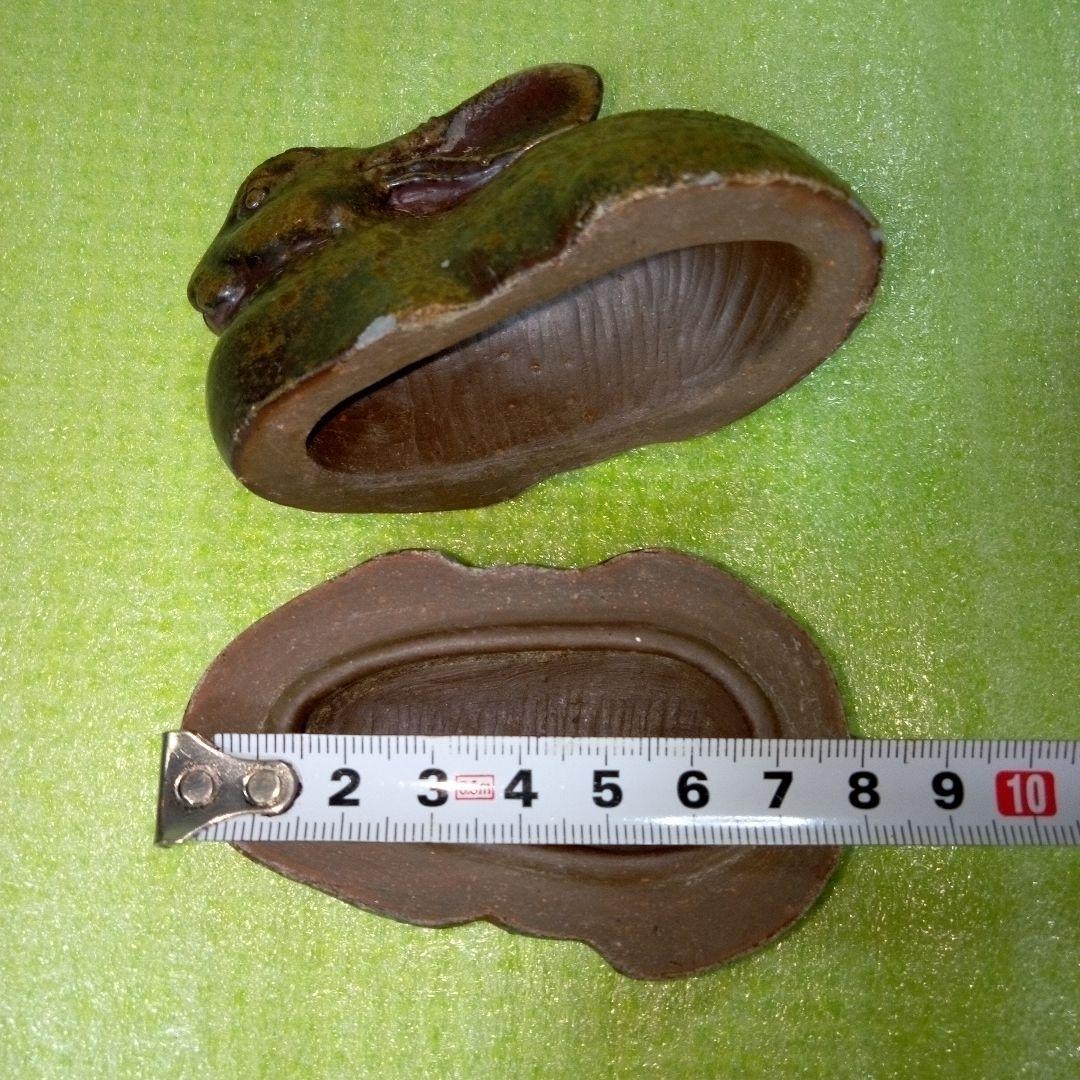 ウサギ型香合　アンティーク　レトロ　茶色　うさぎ　ラビット　リアル　陶器製？