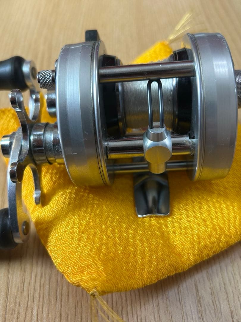 ８日（日）まで出品 Ambassadeur abu 1500C 渓流カスタム