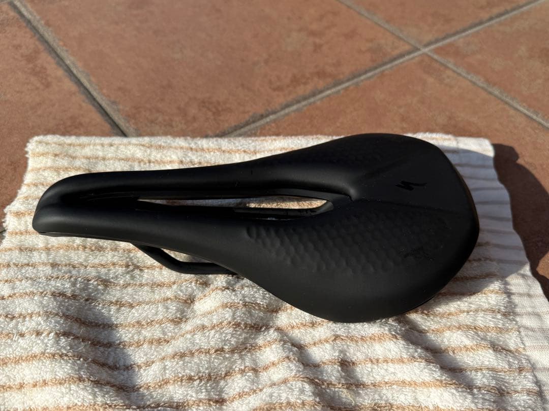 Specialized Power Expert サドル 130mm