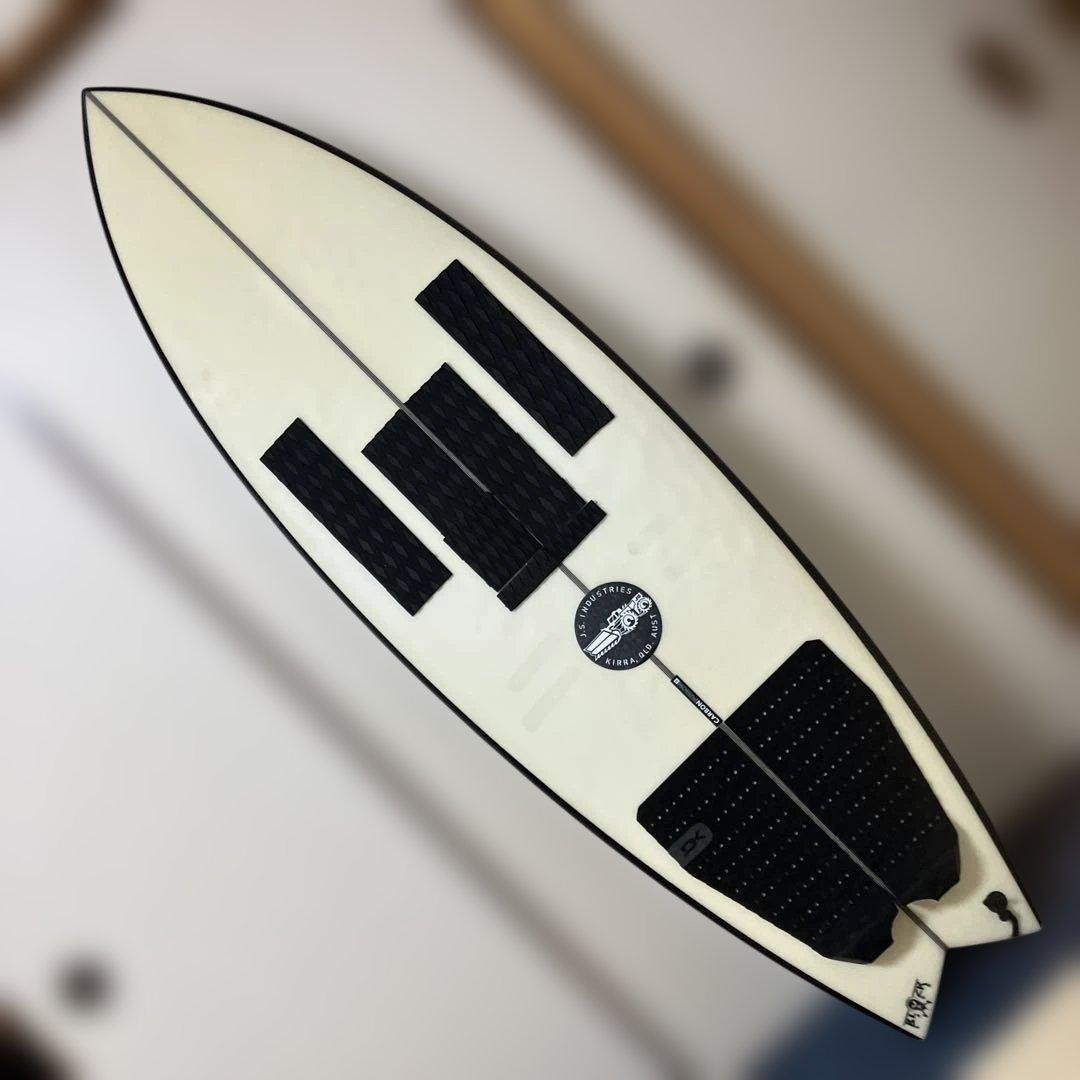 サーフィン・ボディボード JS BLACK BARON 5'7