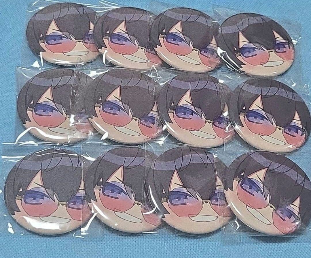 ギヴン 上ノ山立夏 スマイルベースカフェ 缶バッジ まとめ売り
