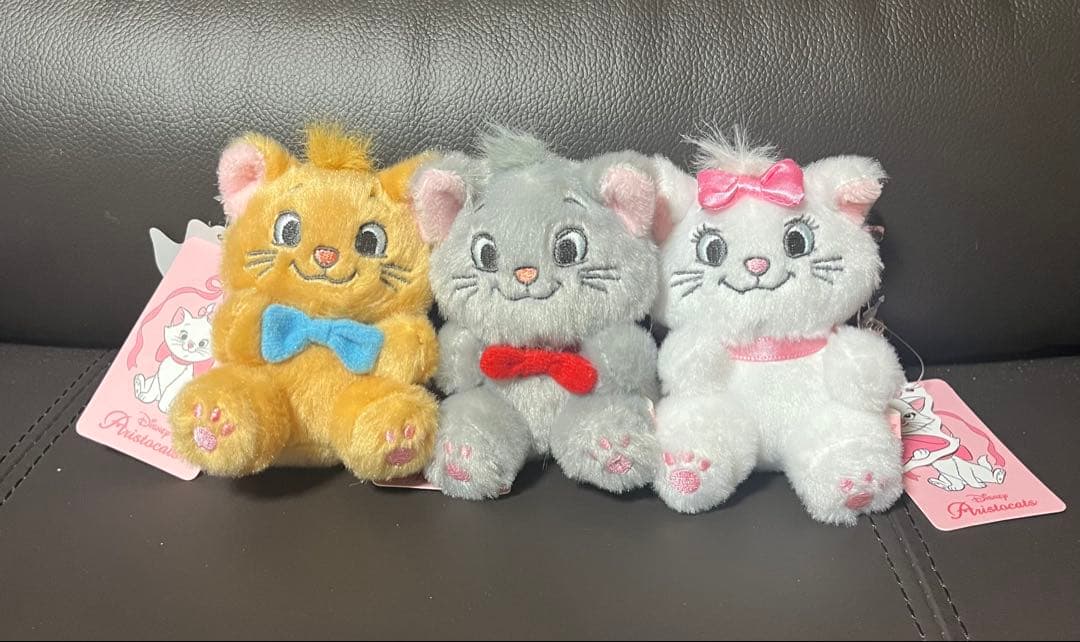 3個セット　ディズニー コラボ　マリーちゃん　おしゃれキャット キーホルダー