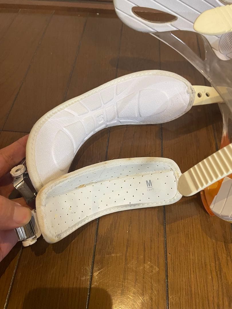 Burton Custom DXビンディング スケルトン Mサイズ