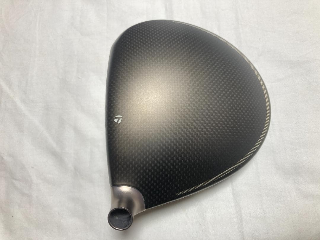 ほぼ未使用 Qi4D MAX LITE ドライバー 10.5 ヘッド 日本仕様