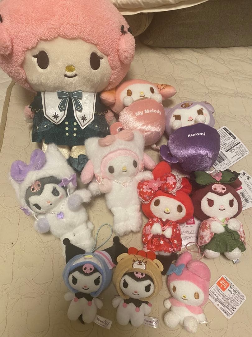 サンリオ　マイメロディ　クロミ　ぬいぐるみセット