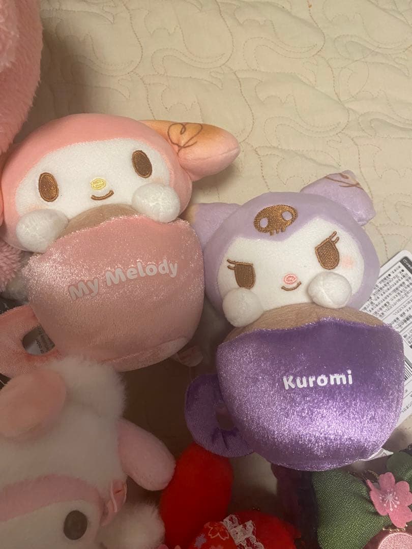 サンリオ　マイメロディ　クロミ　ぬいぐるみセット