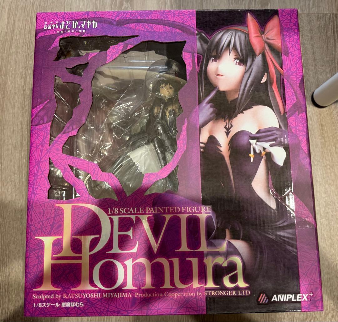 悪魔ほむら 1/8スケールフィギュア