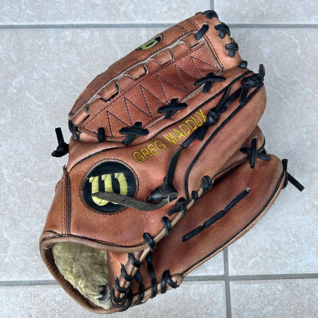 グレッグ・マダックス　グローブ　MLB Wilson ネーム刺繍入り