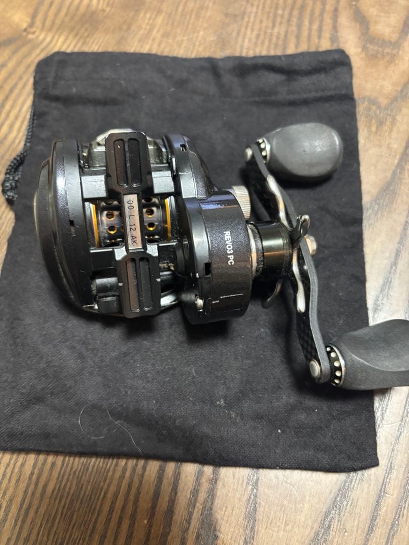 Abu Garcia ベイトリール MAXドラグ力 収納袋付き