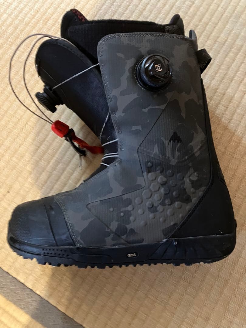 BURTON ION スノーボードブーツ カモラフ 迷彩 JP26.5cm