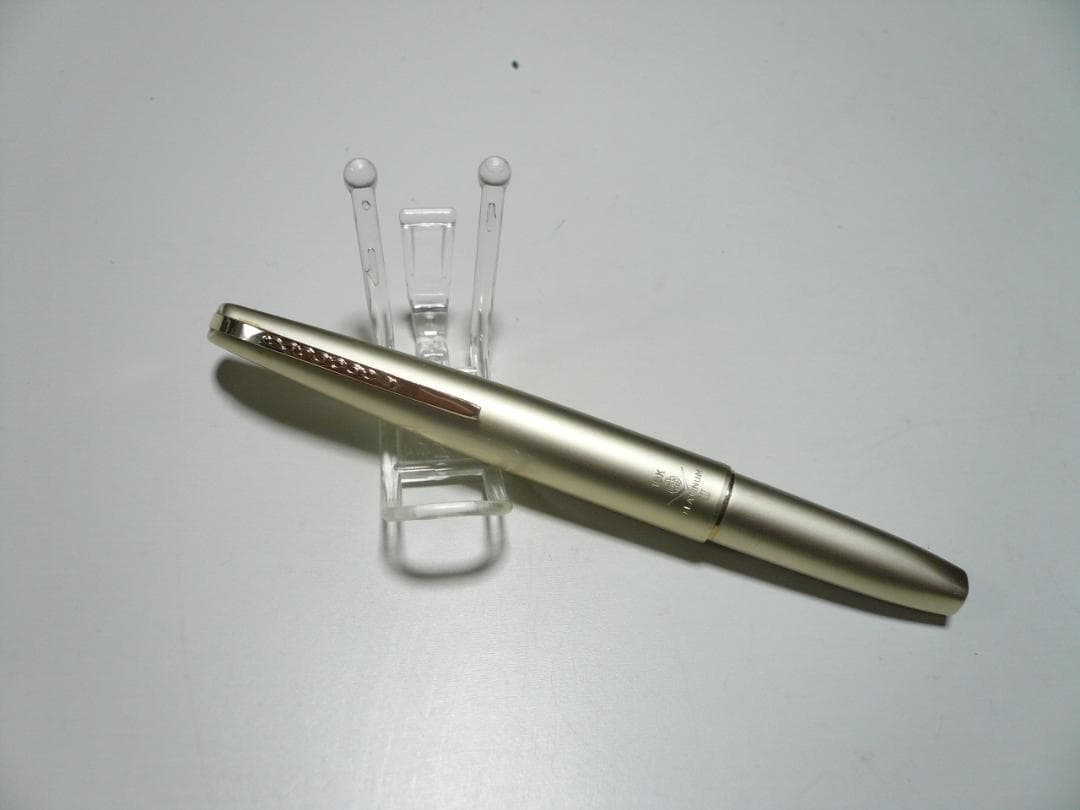 万年筆 プラチナ PLATINUM U 18Kペン先 S☆N 昭和レトロ