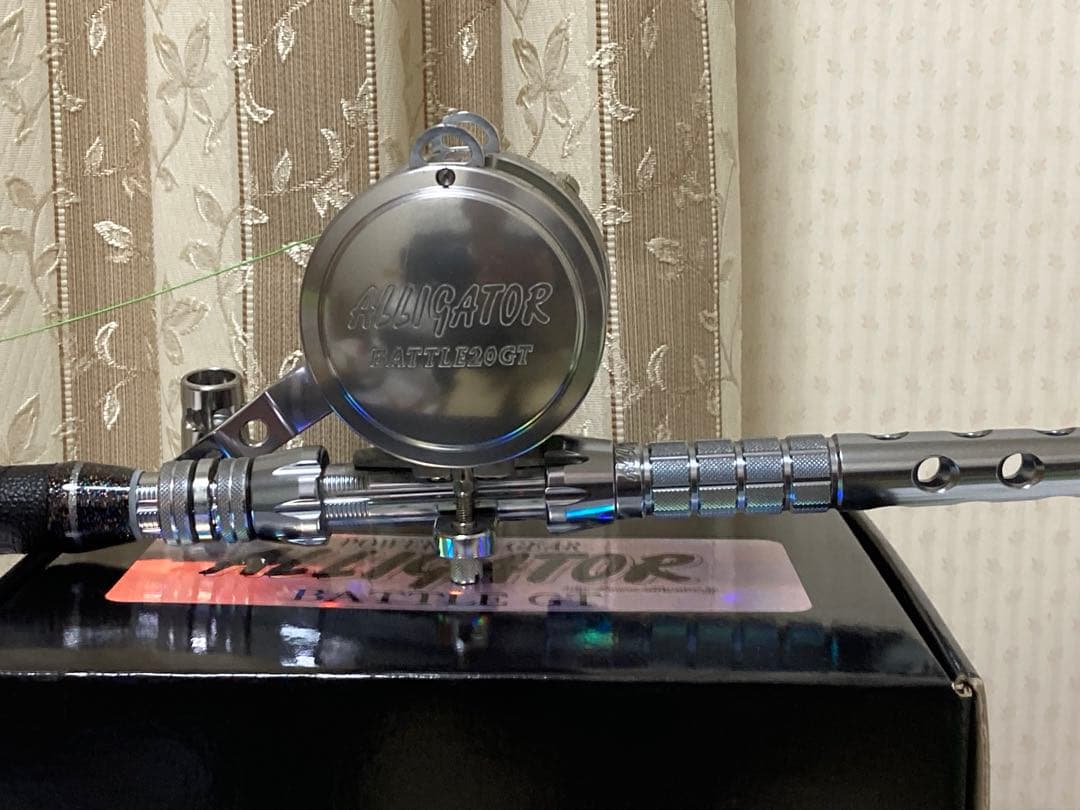 アリゲーター技研　バトル20GT シルバー
