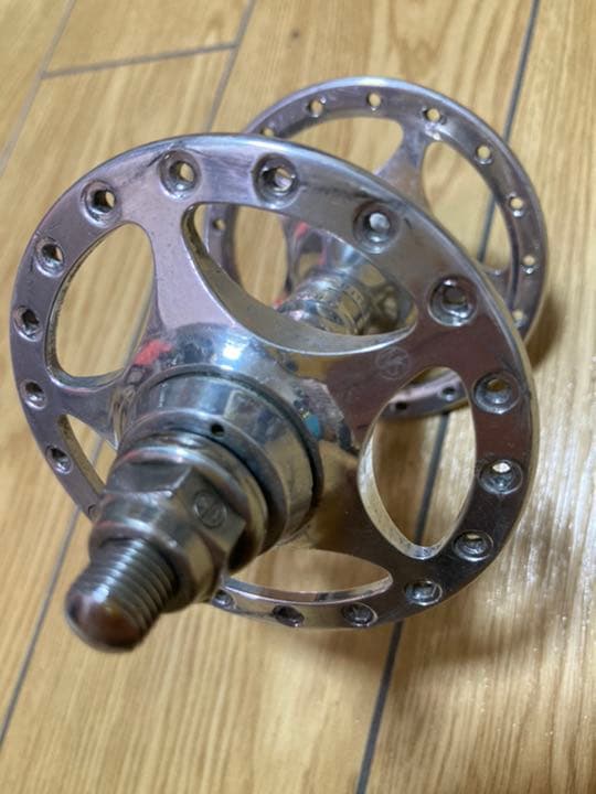 再値下げ！激レア　カンパニョーロ ラージハブ 100mm 36H NJS認定