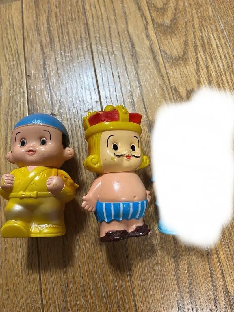 道央信用金庫の昔話キャラ貯金箱2体セット