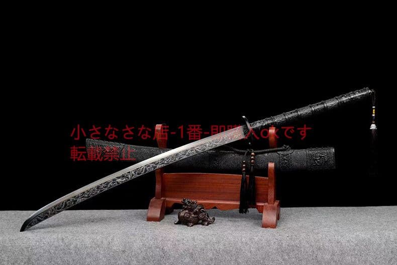 康熙繍春  古兵器 武具 刀装具 日本刀 模造刀 居合刀 春の刺繍を施した刀