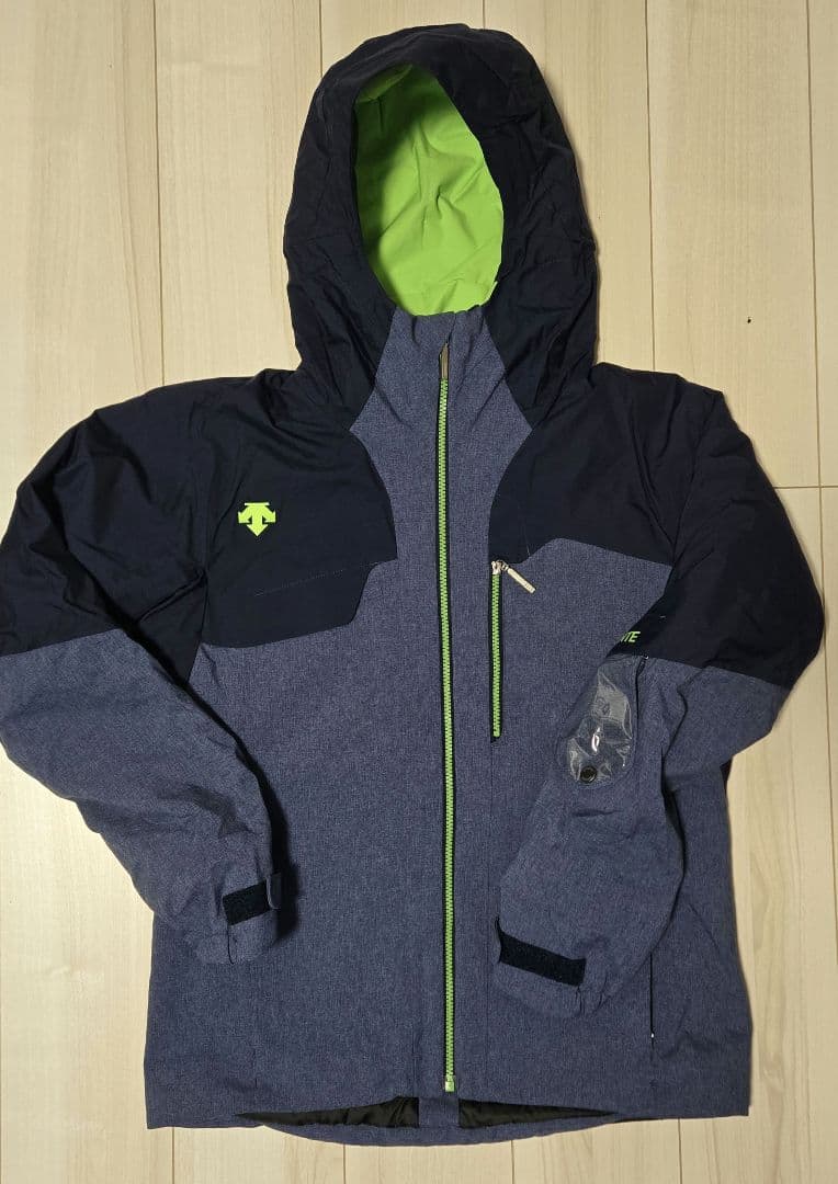DESCENTE スノボウェア 上下セット
