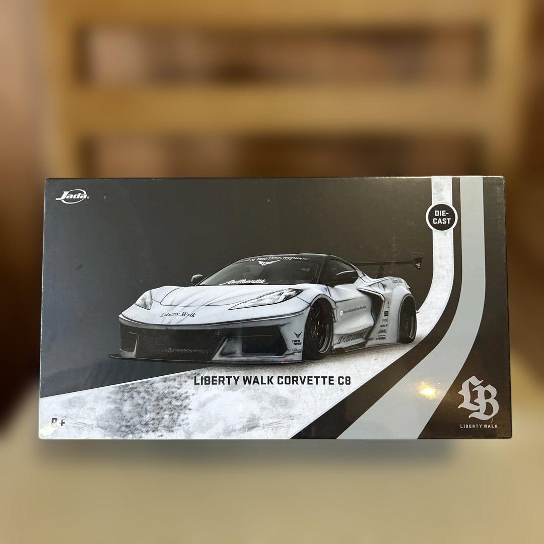 JADA 1/24 ジェットファイター リバティウォークコルベットC8