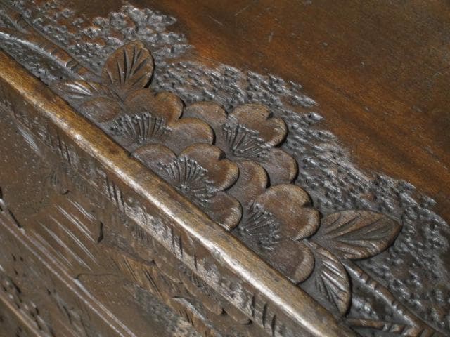 長野県 伝統工芸品 軽井沢彫り 桜 彫刻 4杯抽斗 時代箪笥/整理箪笥/チェスト