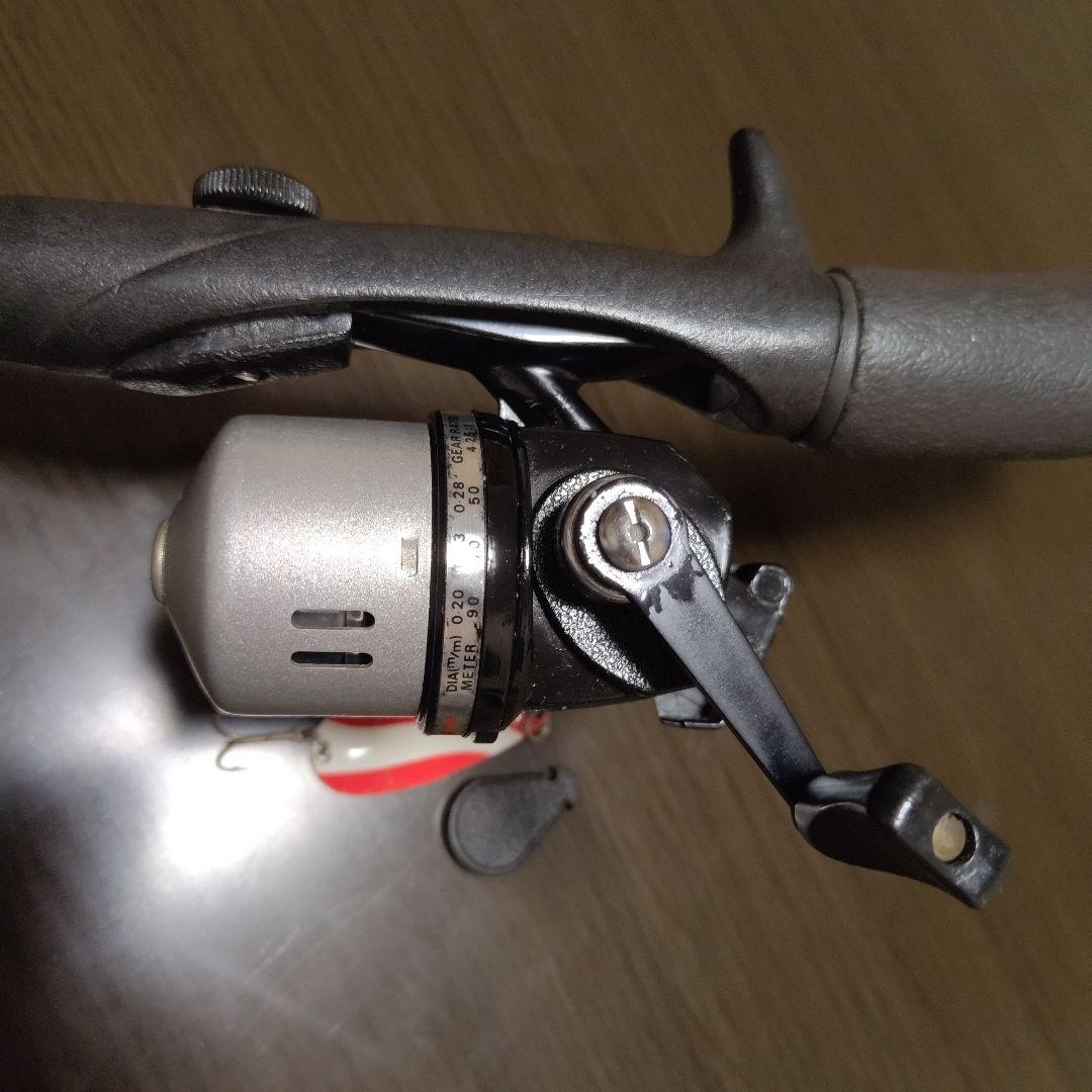 滑らか完動品50年程前昭和宝物釣具SINOX7001クローズドフェイスリールのみ