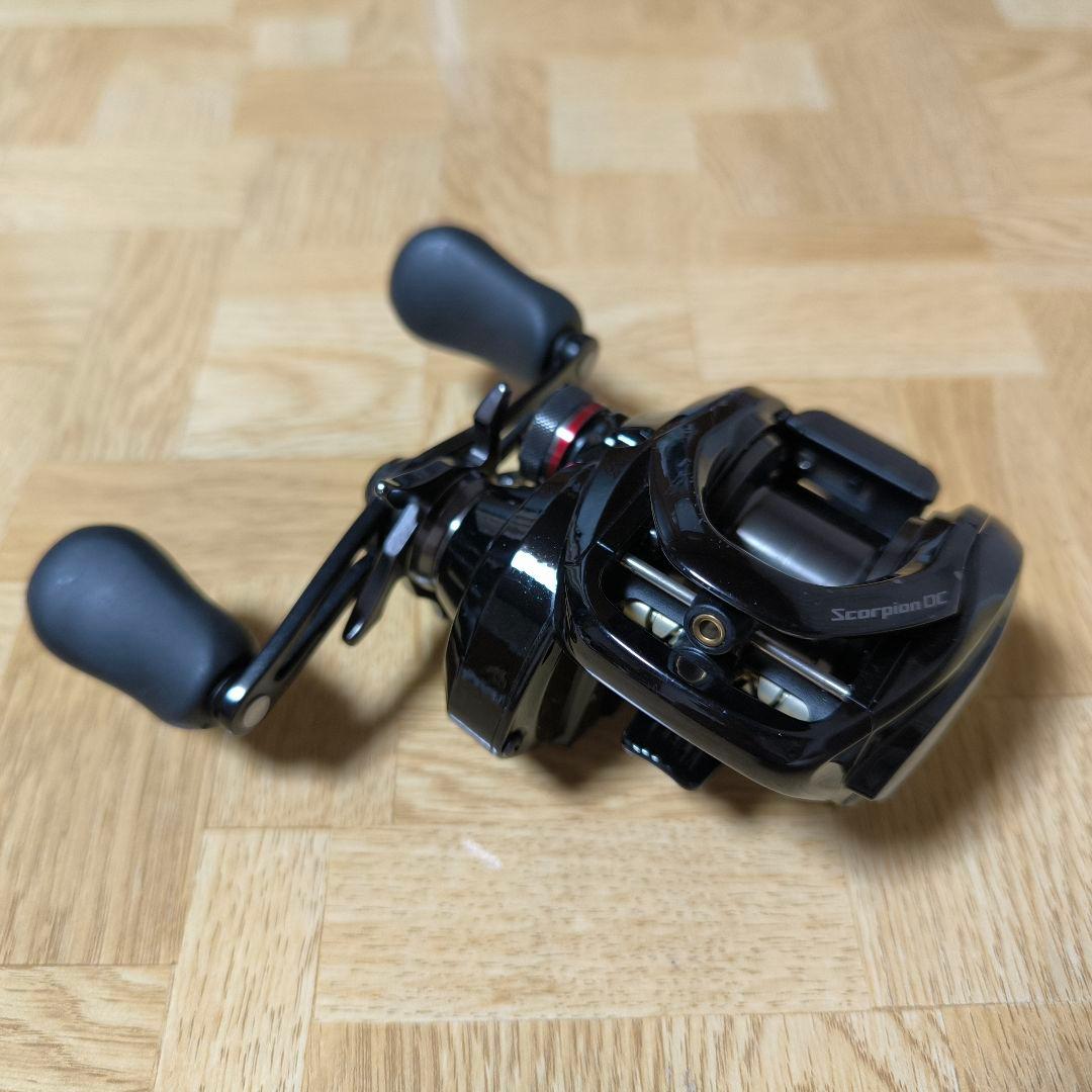 シマノ 17スコーピオンDC 100 右巻きノーマルギア