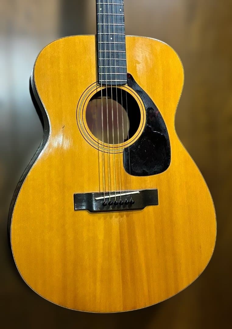 ★　弾き込まれた綺麗な音色　YAMAHA ビンテージFG110赤ラベル試聴動画有