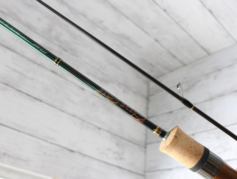 美品 メジャークラフト ファインテール ストリーム FTS-562L