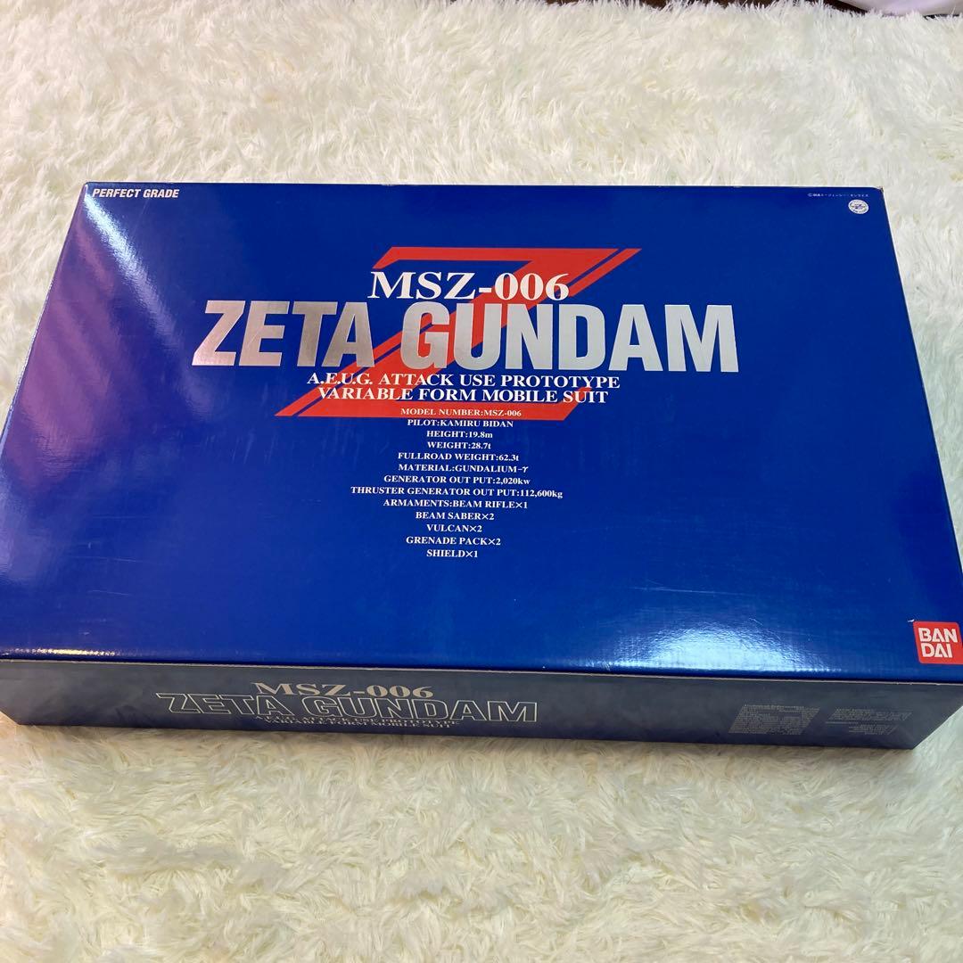 バンダイ PG 1／60 MSZ-006 ゼータガンダム　Zガンダム