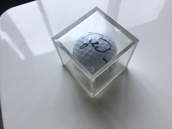 ★タイガーウッズ★Tiger Woods★サインボール★証明書付