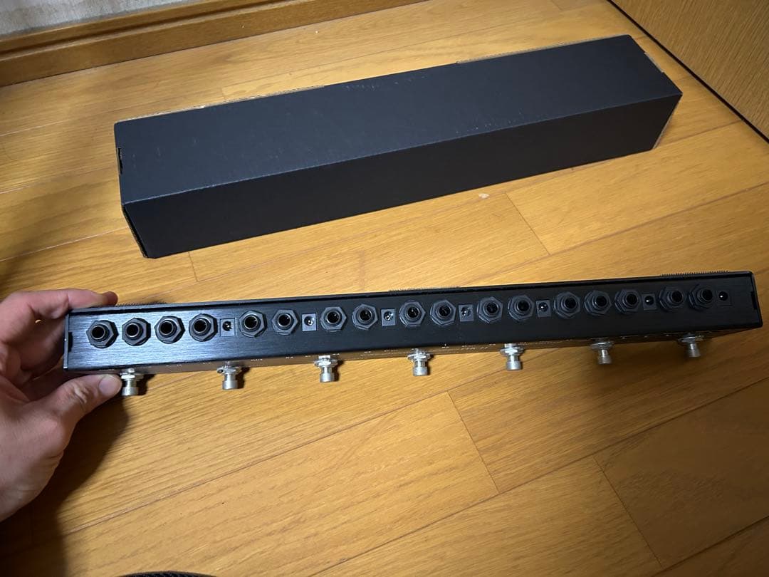 ギター One Control / Chamaeleo Tail Loop MkII