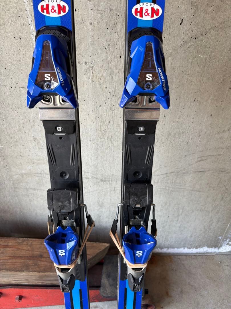 山内‼︎SALOMON スキー H&Nモデル