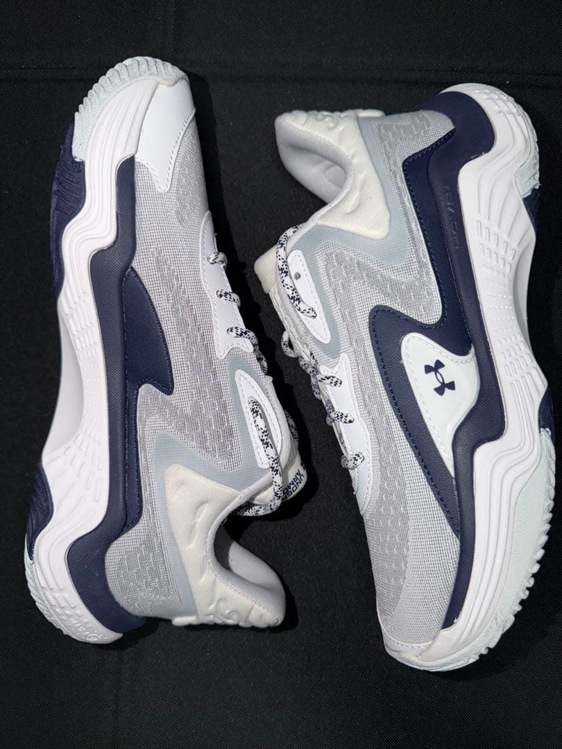 UNDER ARMOUR UAスポーン7 27.0cm