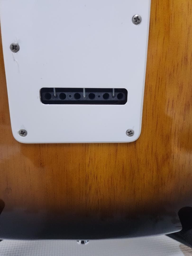 Squier ストラトキャスター サンバーストBullet ギター