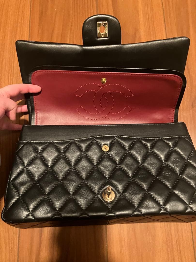 美品　CHANEL ノベルティ　ダブルチェーン　フラップバッグ　30 ゴールド
