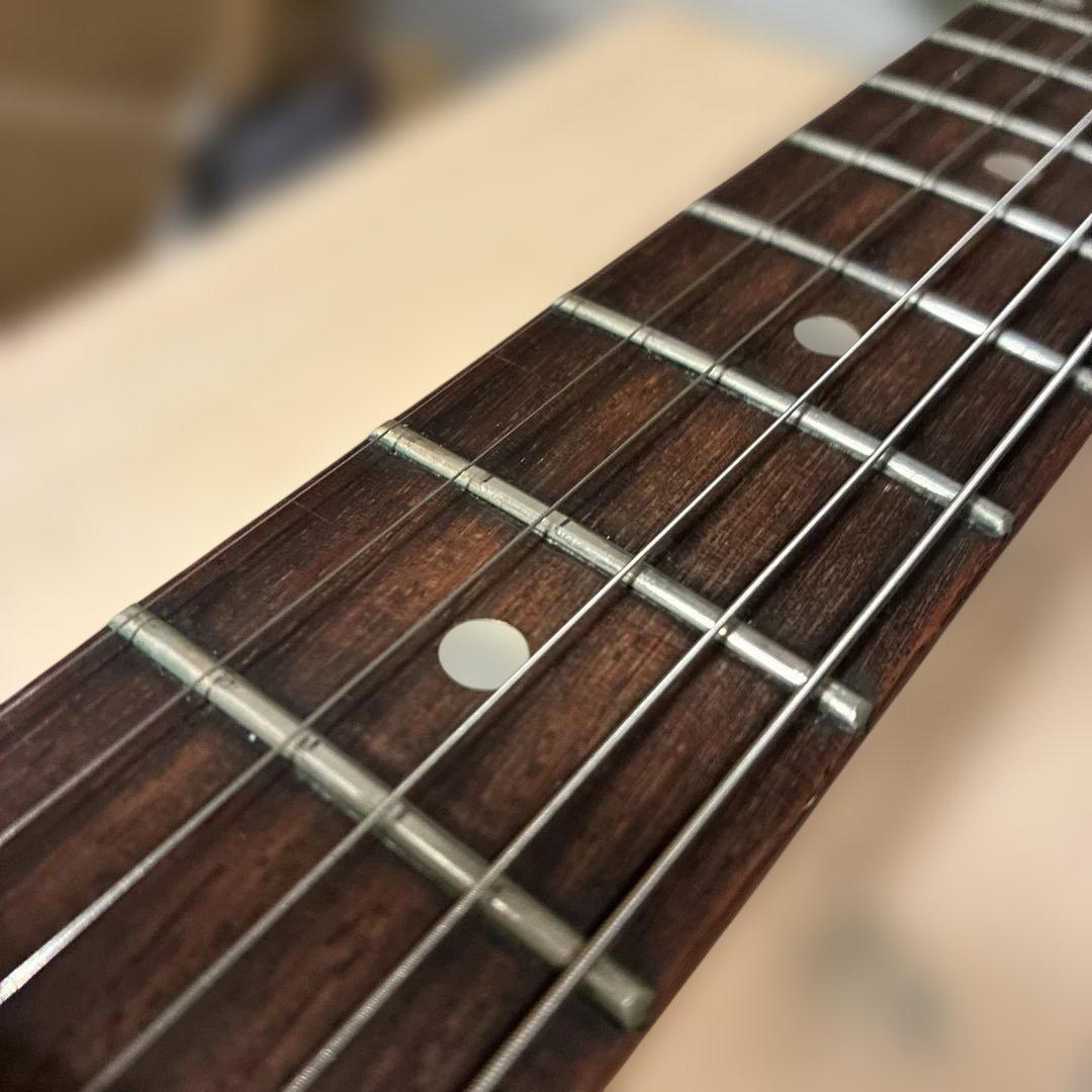 スピーカー内蔵エレキギター グリーン