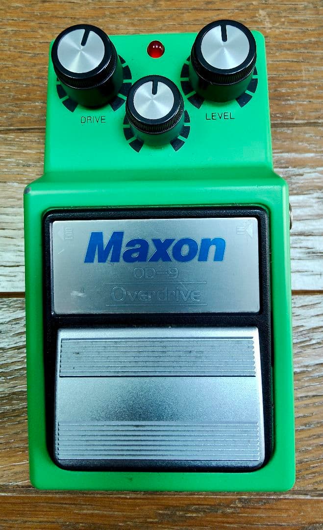 ギター Maxon OD9