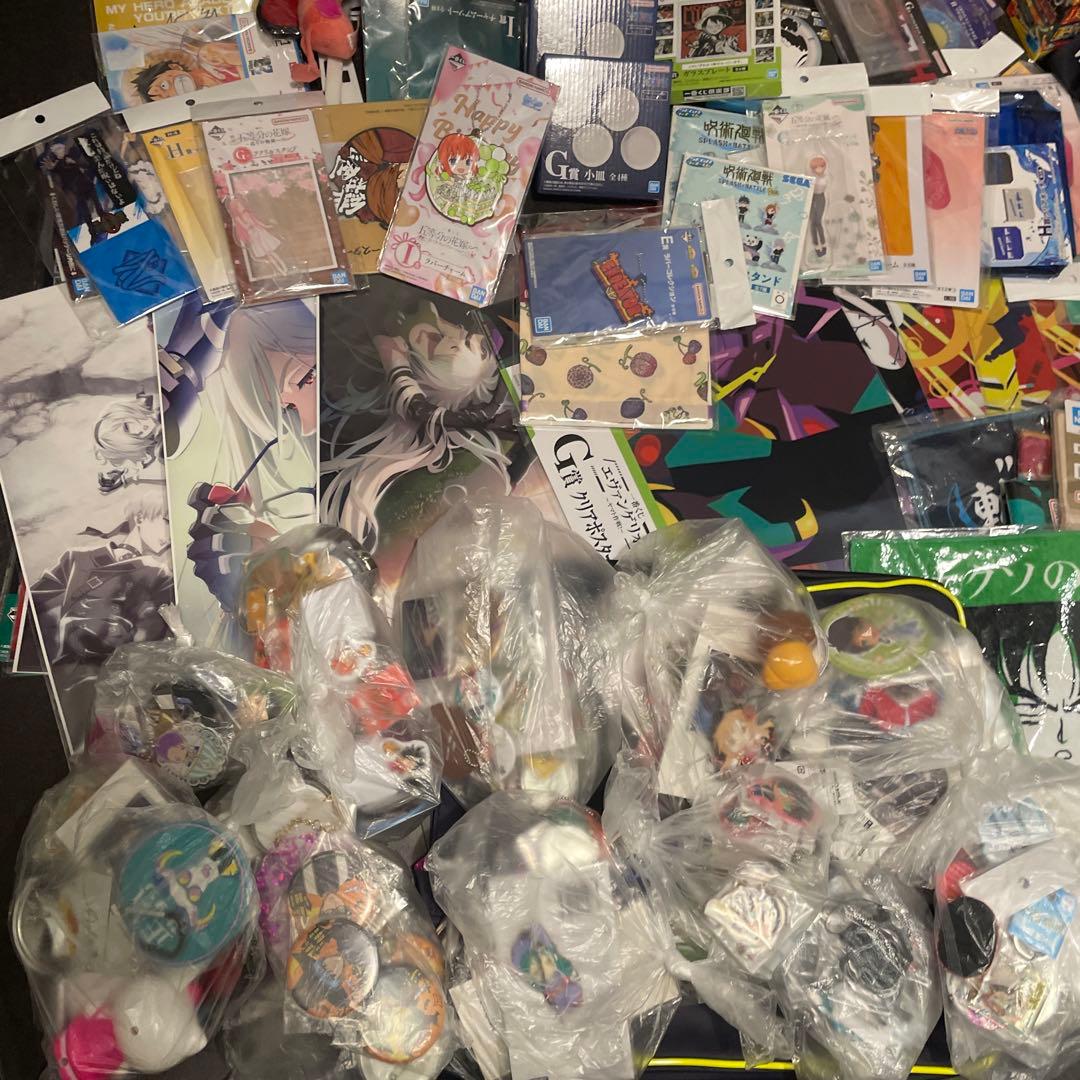 雑貨　アニメ　グッズ　まとめ売り　300点以上