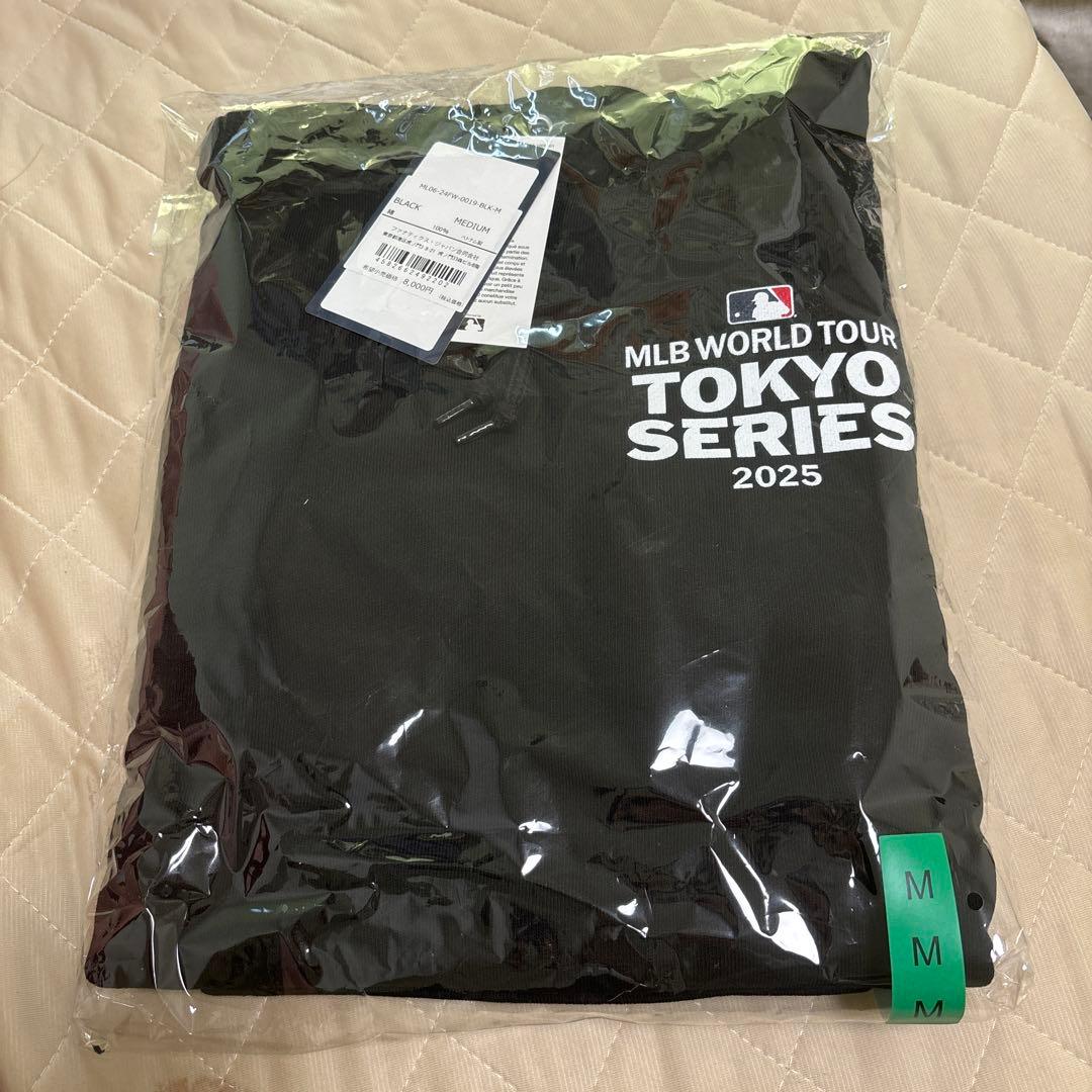 東京シリーズ　パーカー　Mサイズ