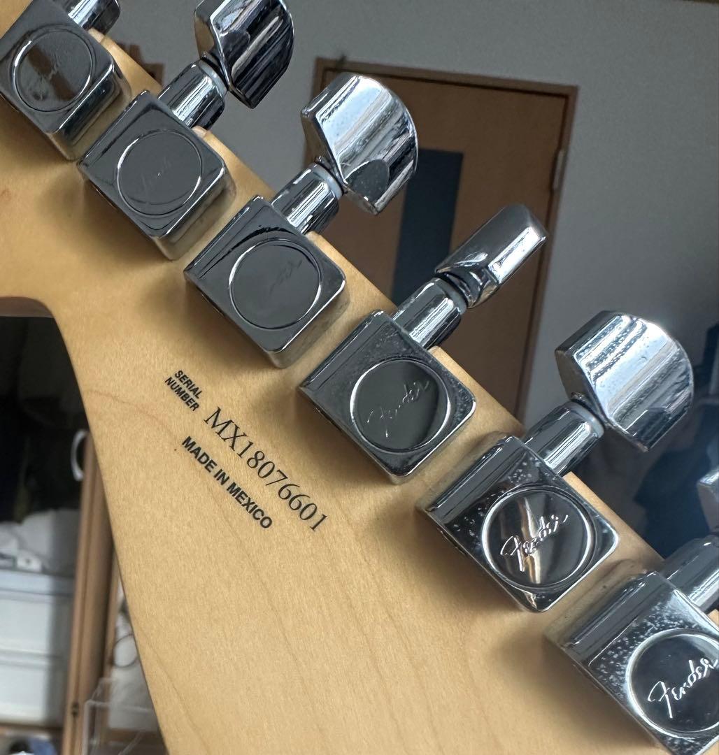 Fender Mexicoサンバースト シングルコイル