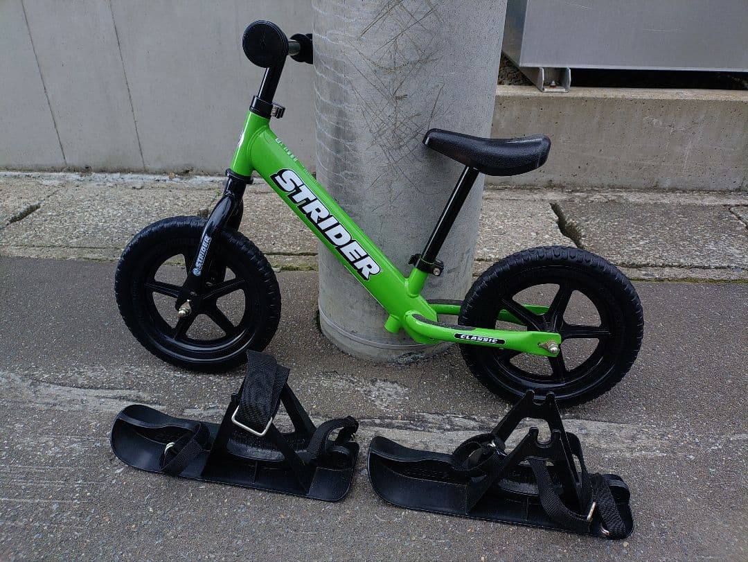 極美品STRIDER12 CLASSIC ストライダー バランスバイク グリーン