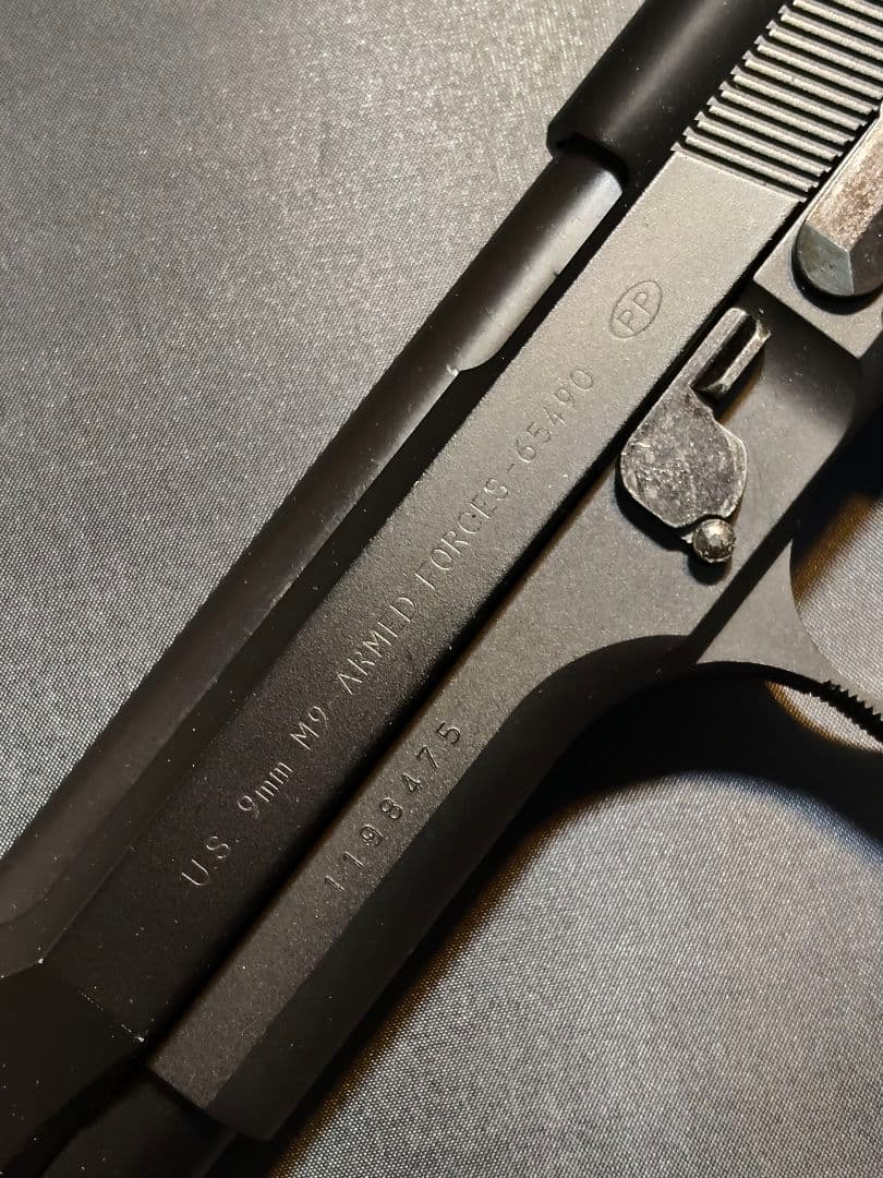 KSC M9 ABS非システム７／18歳以上用ガスブローバックガン