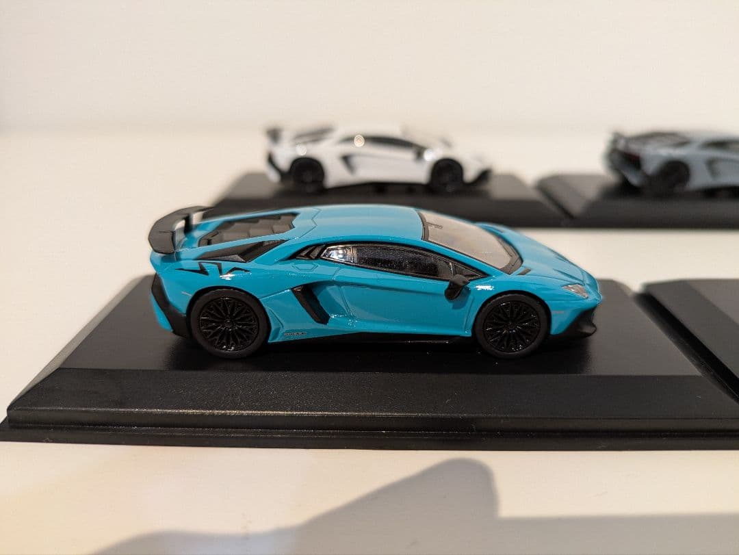 京商 1/64 ランボルギーニ アヴェンタドール SV 4台セット