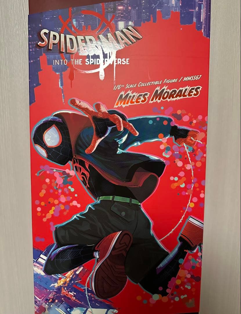 スパイダーマン: イン・ザ・スパイダーバース マイルズ・モラレス ホットトイズ