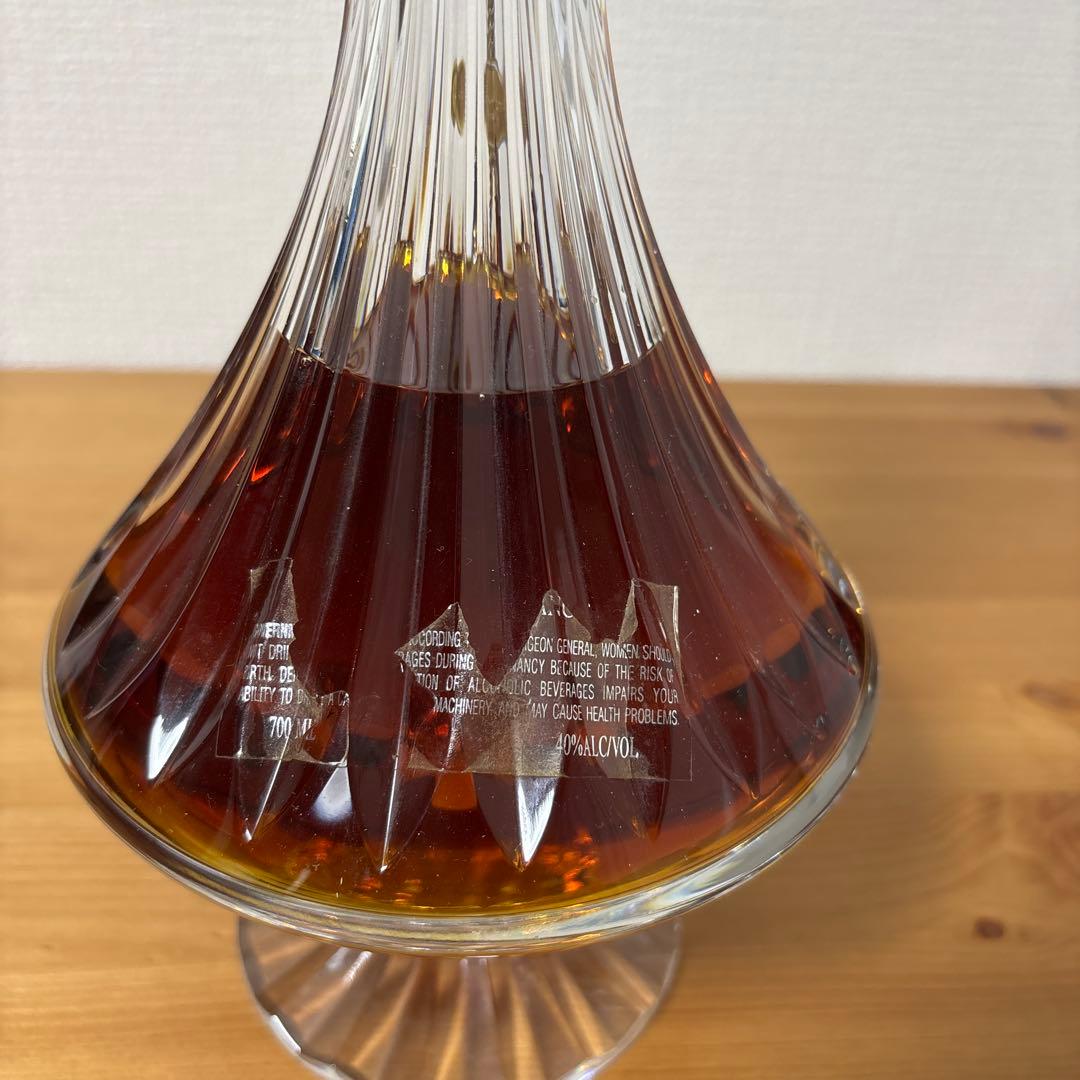 カミュ トラディション バカラ クリスタル　700ml 40% 未開封