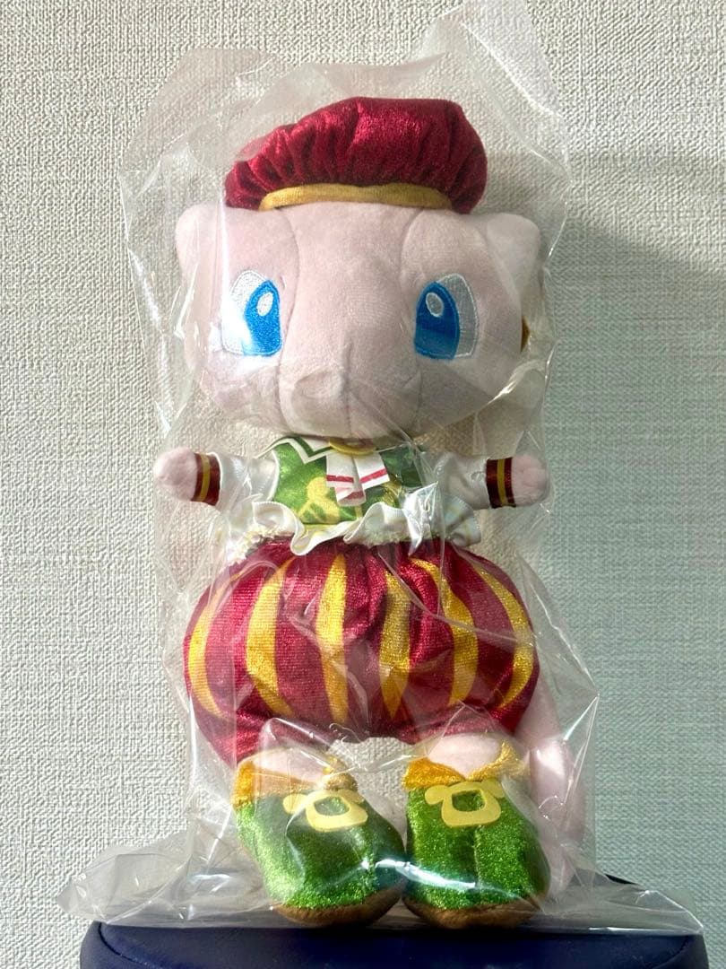 ポケモンユナイト　1周年記念 エレガントスタイル　ミュウ ぬいぐるみ　非売品