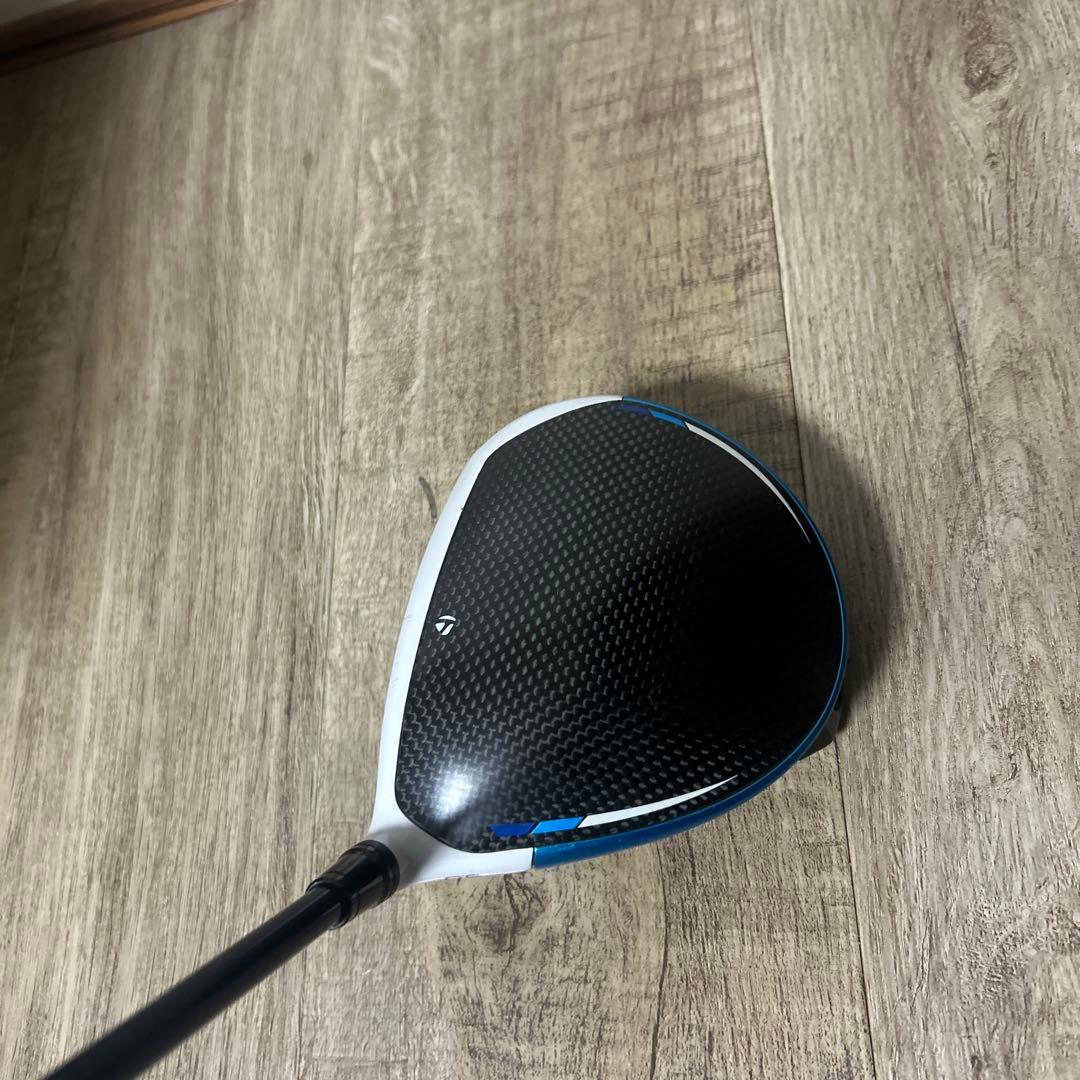 TaylorMade SIM2 MAX-D ドライバー