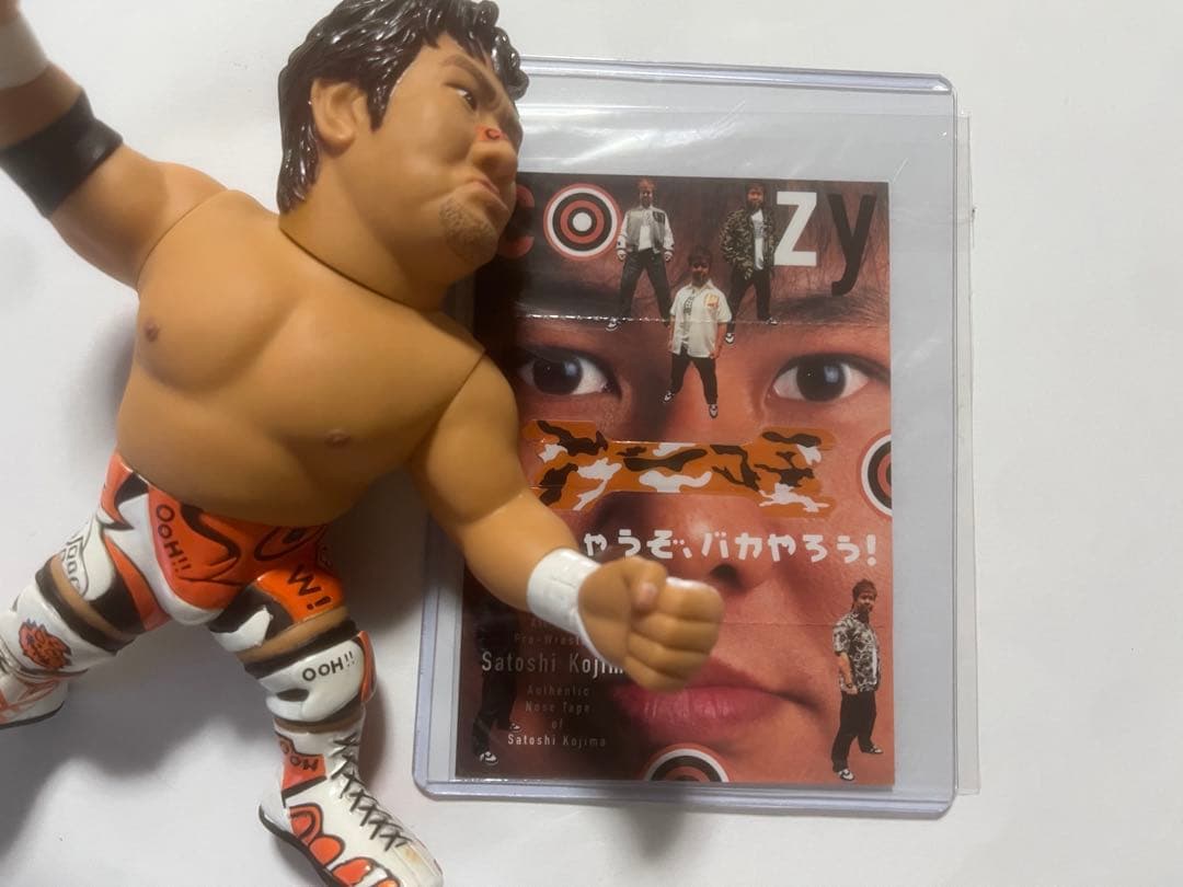 新日本プロレス 小島聡選手 BBMプロレス ノーズテープカードとフィギュア